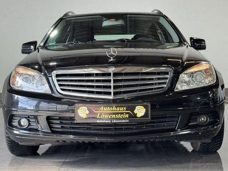 Gebraucht Mercedes C180 156 PS (114 kW) 2010 Schwarz Limousine