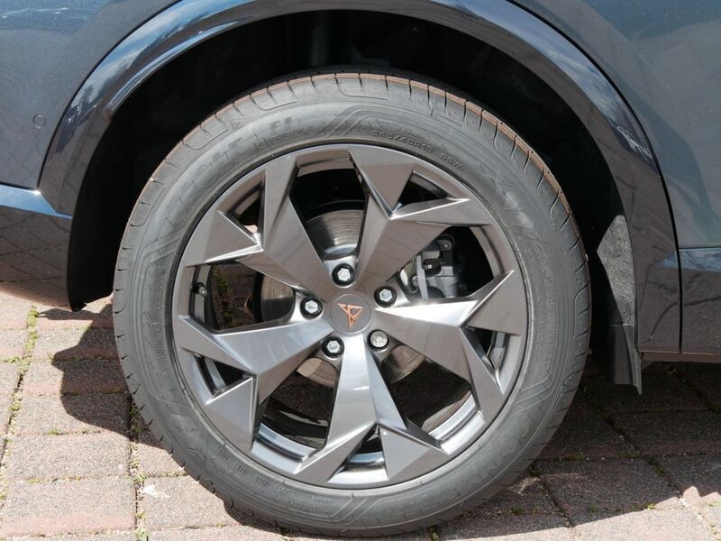 Gebraucht Cupra Formentor 150 PS (110 kW) 2025 Grau SUV