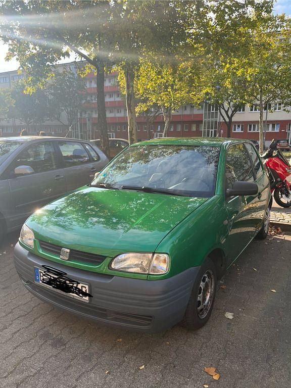 Grün Gebraucht 1997 Seat Arosa Comfort Kleinwagen | 1.800 € (Etwas zu teuer) - Bild 1/4