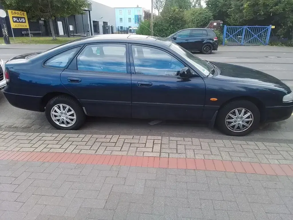Gebraucht Mazda 626 90 PS (66 kW) 1995 Blau Limousine