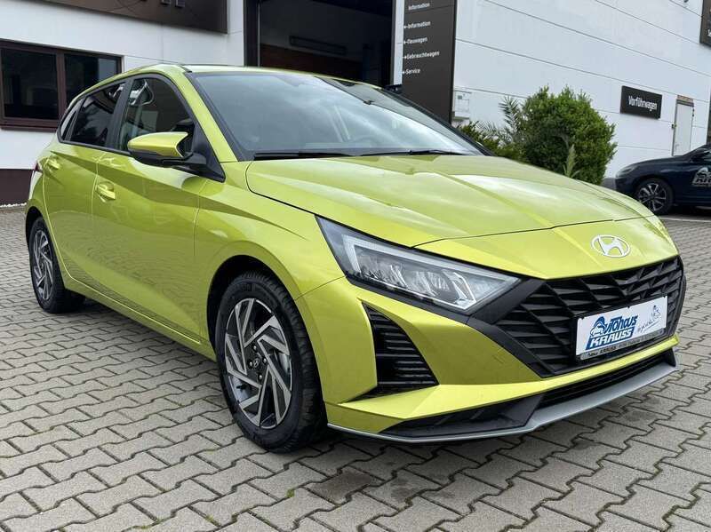 Lucid lime Neu 2024 Hyundai i20 Edition+ Limousine | 18.995 € (Fairer Preis) - Bild 1/4