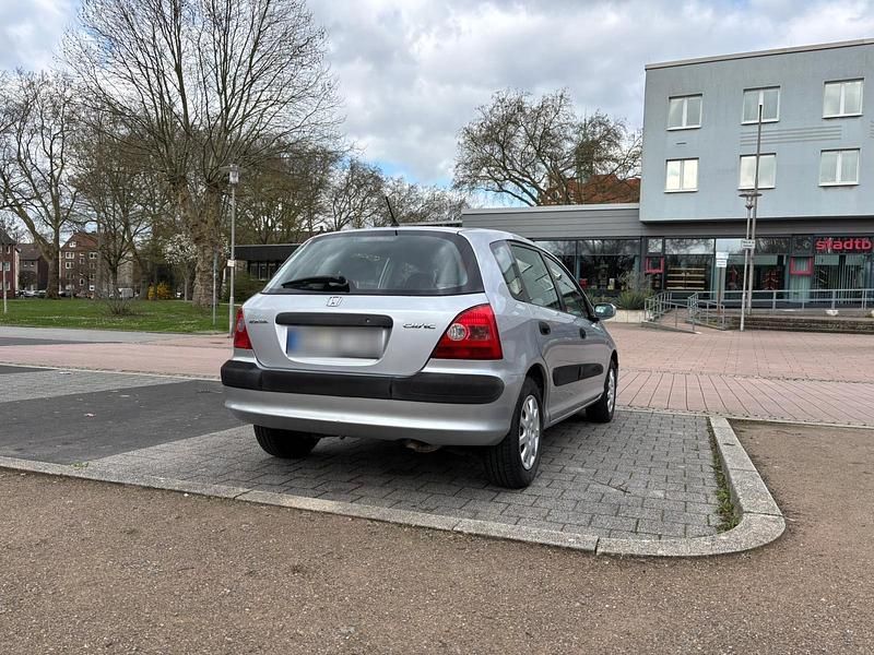 Gebraucht Honda Civic 90 PS (66 kW) 2001 Silber Kleinwagen