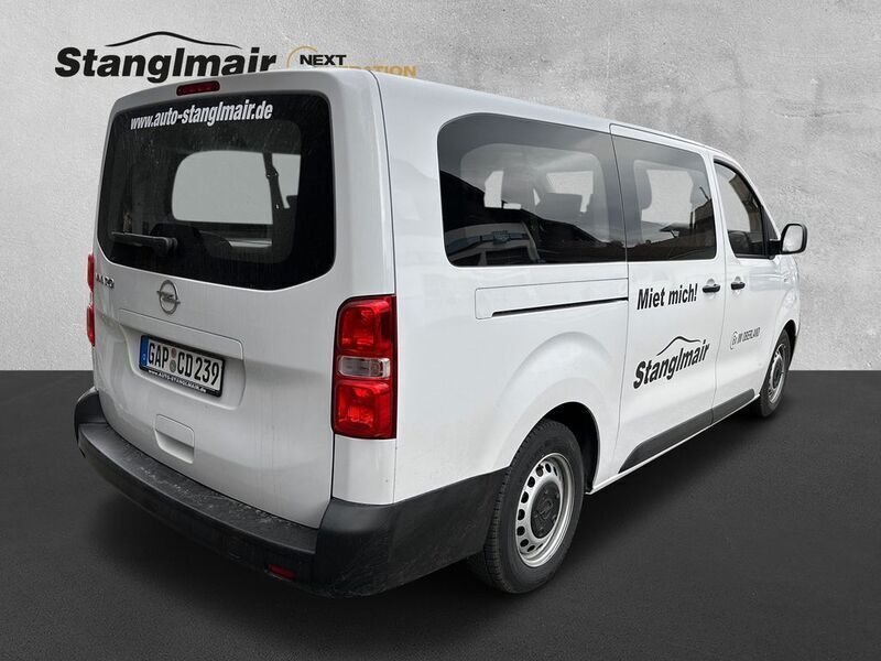 Gebraucht Opel Vivaro 120 PS (88 kW) 2022 Weiß Van / Kleinbus