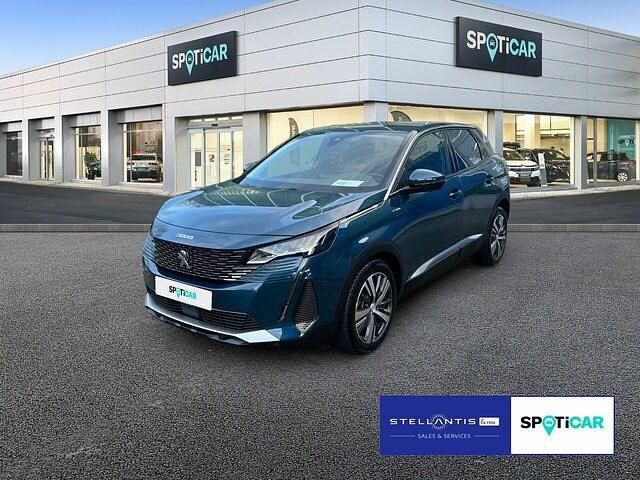 Blaulackierung (metallic) Gebraucht 2021 Peugeot 3008 Allure SUV | 23.485 € (Fairer Preis) - Bild 1/2