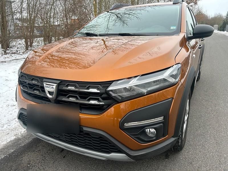Gebraucht Dacia Sandero Stepway 91 PS (66 kW) 2022 Orange Limousine