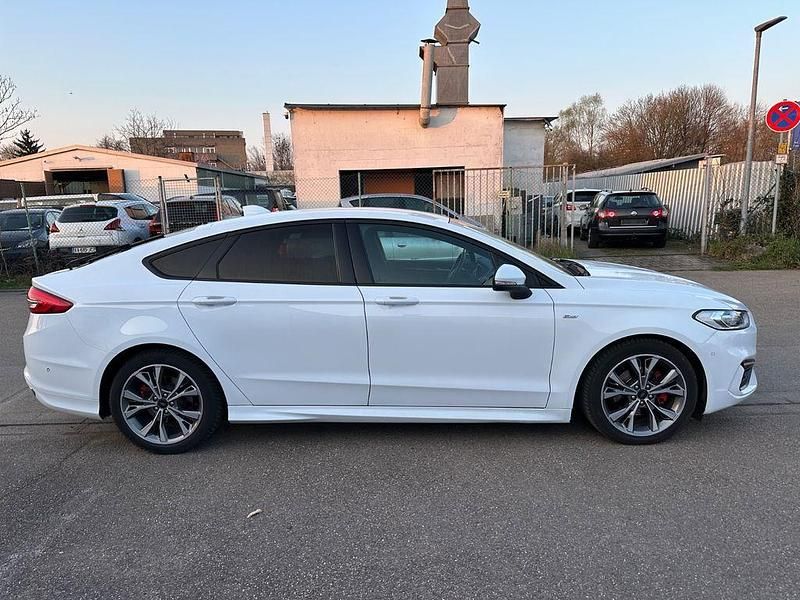 Gebraucht Ford Mondeo ST-Line 190 PS (139 kW) 2021 Weiß Limousine