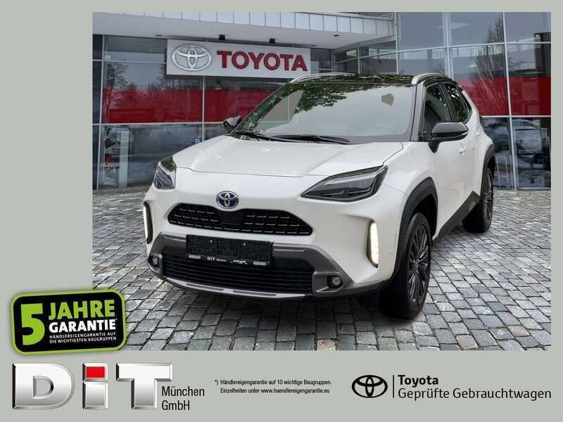 Platinum white pearl mc. (089) Gebraucht 2022 Toyota Yaris Cross SUV | 24.990 € (Fairer Preis) - Bild 1/4