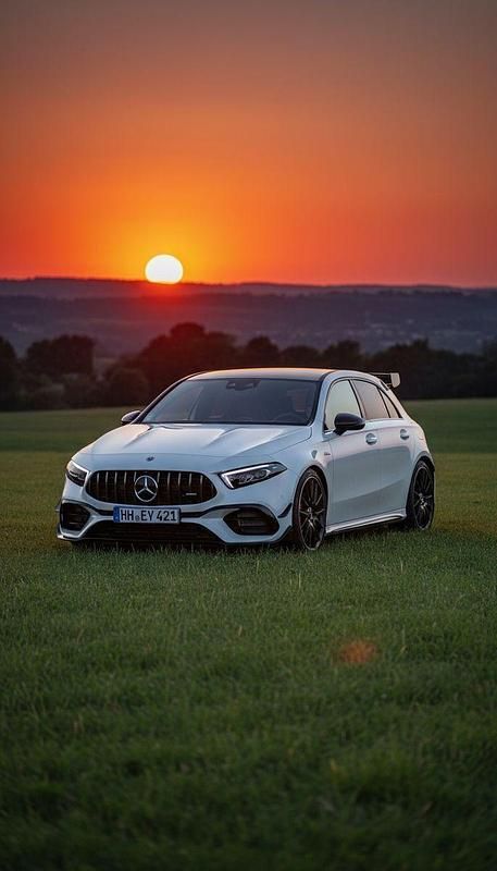 Schwarz Gebraucht 2021 Mercedes A45 AMG Advanced Plus Limousine | 43.900 € (Fairer Preis) - Bild 1/4