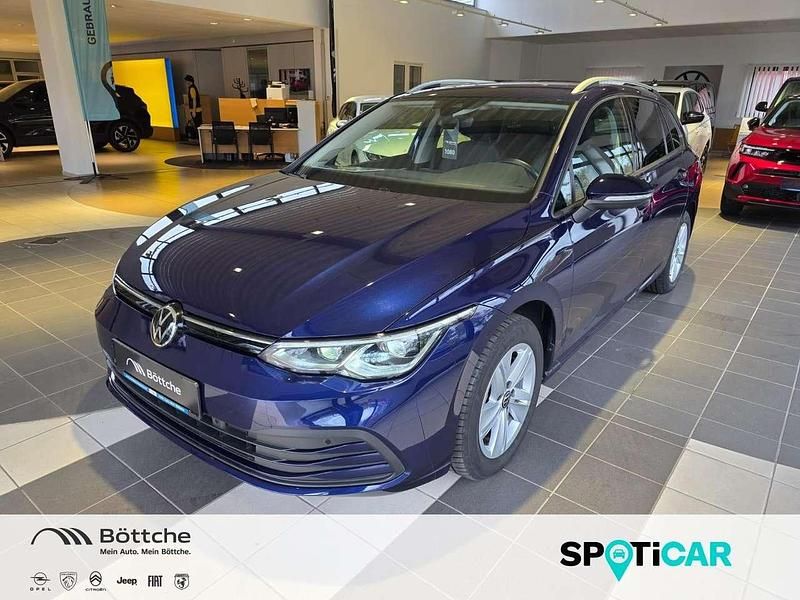 Atlantik blue metallic Gebraucht 2022 VW Golf VIII Life Kombi | 24.850 € (Etwas zu teuer) - Bild 1/4