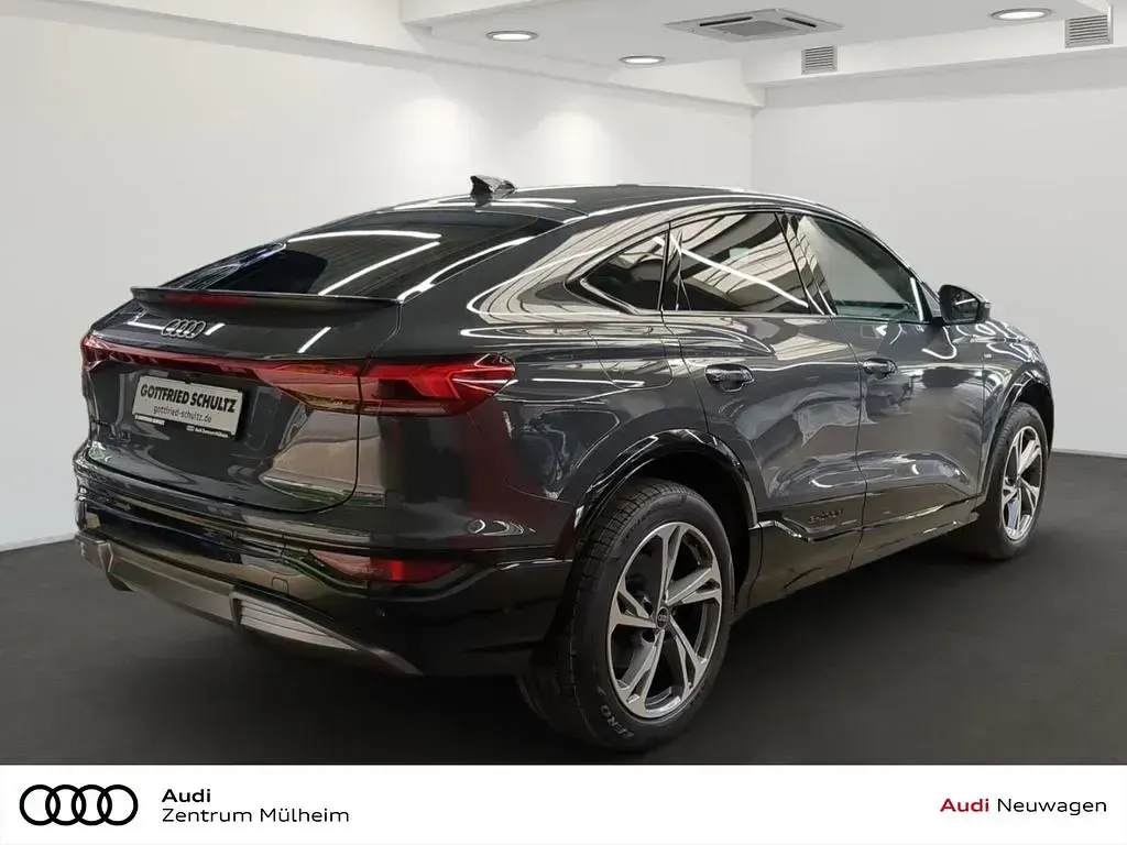 Gebraucht Audi Q6 Sportback e-tron Performance 225 kW (306 PS) 2026 Grau SUV