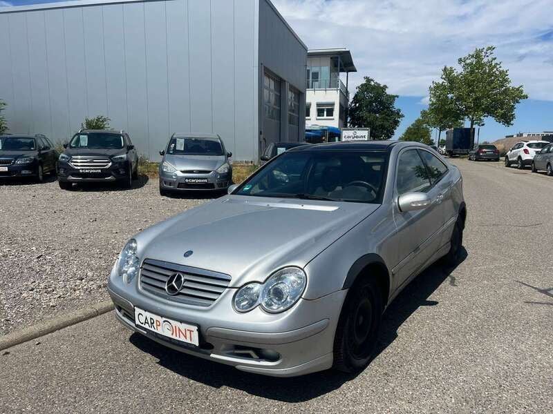 Silverstonemetallic Gebraucht 2002 Mercedes C230 Coupé | 799 € (Superpreis) - Bild 1/4
