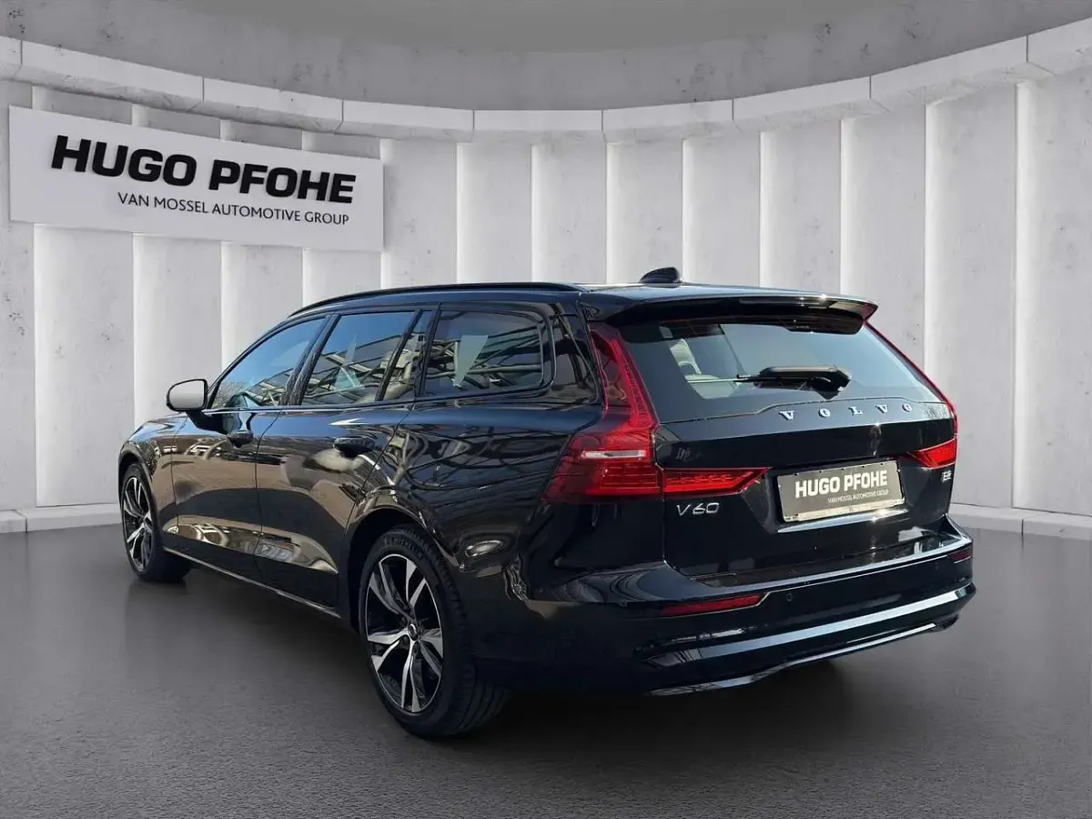 Occasion Volvo V60 Plus 163 ch (119 kW) 2022 Noir Break