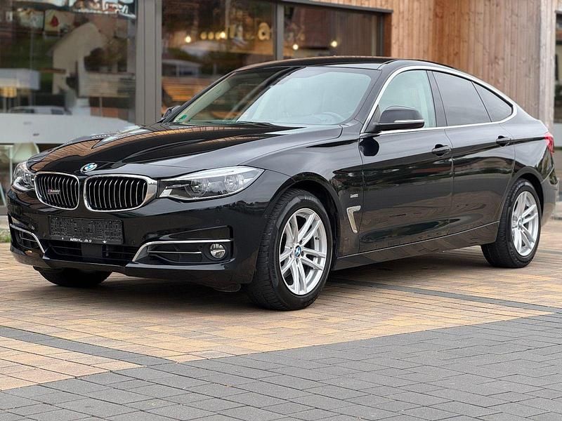 Schwarz Gebraucht 2017 BMW 320 Gran Turismo Luxury Line Coupé | 17.880 € (Fairer Preis) - Bild 1/4