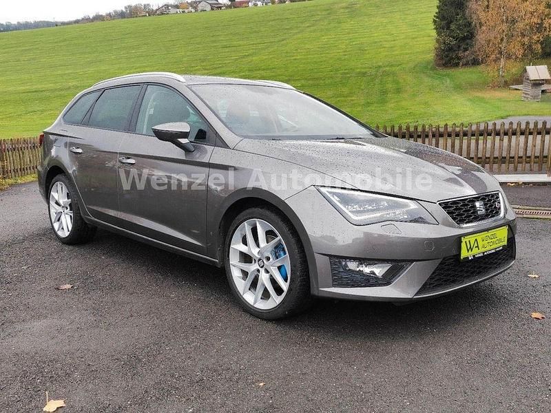 Grau Gebraucht 2013 Seat Leon ST FR Kombi | 10.795 € (Fairer Preis) - Bild 1/4