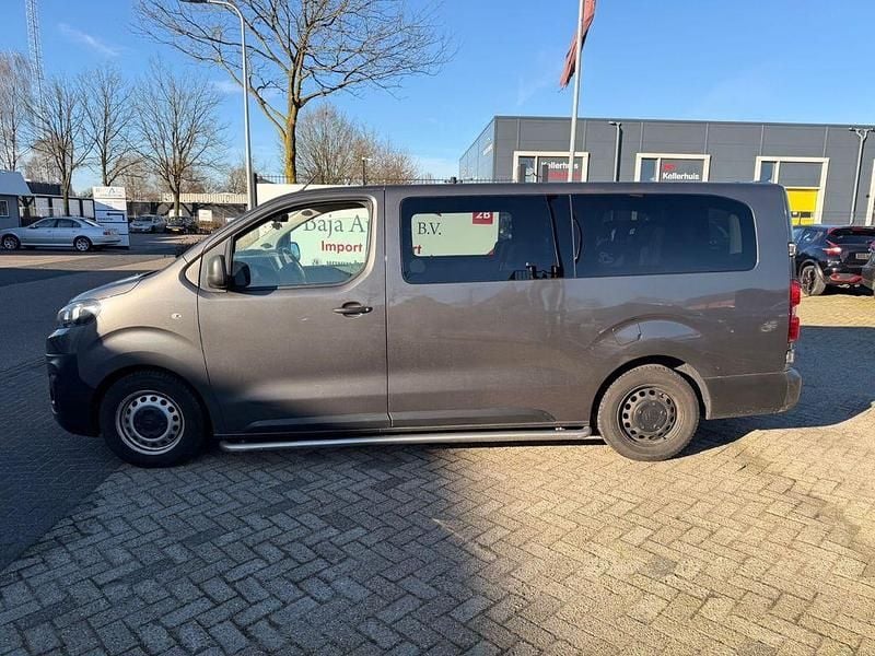Gebraucht Citroën Jumpy 120 PS (88 kW) 2019 Grau Van / Kleinbus
