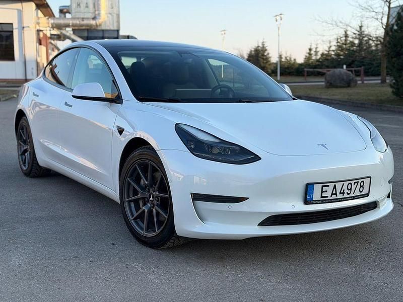 Gebraucht Tesla Model 3 Standard Range Plus 225 kW (306 PS) 2021 Weiß Limousine