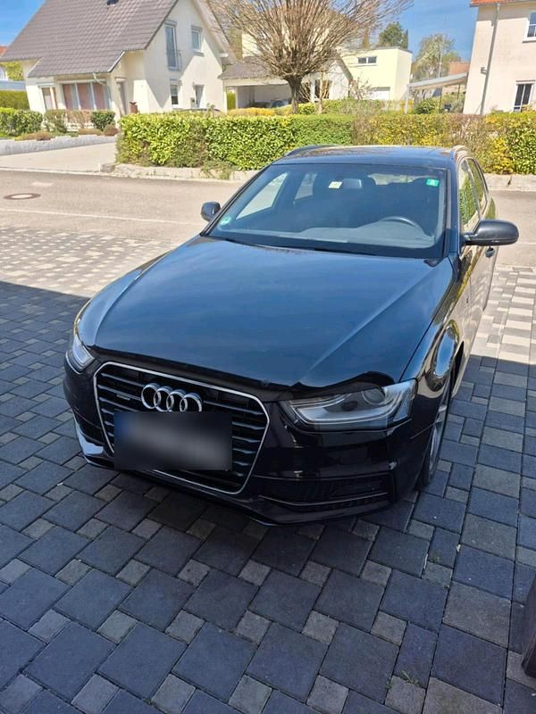 Schwarz Gebraucht 2013 Audi A4 S-Line Kombi | 8.199 € (Guter Preis) - Bild 1/4
