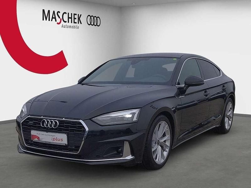 Gebraucht Audi A5 Sportback Ambiente 204 PS (150 kW) 2022 Mythosschwarz metallic Kleinwagen