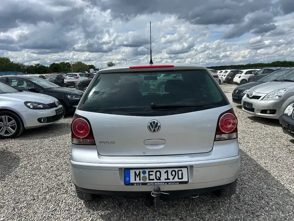 Second-hand VW Polo United 60 CP (44 kW) 2009 Argintiu Hatchback