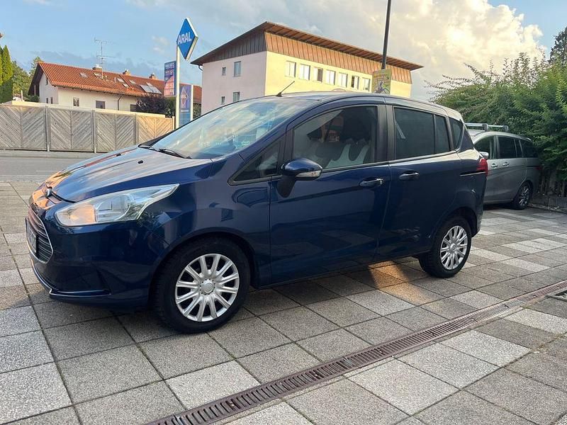 Blau Gebraucht 2013 Ford B-MAX Trend Van / Kleinbus | 5.990 € (Fairer Preis) - Bild 1/4