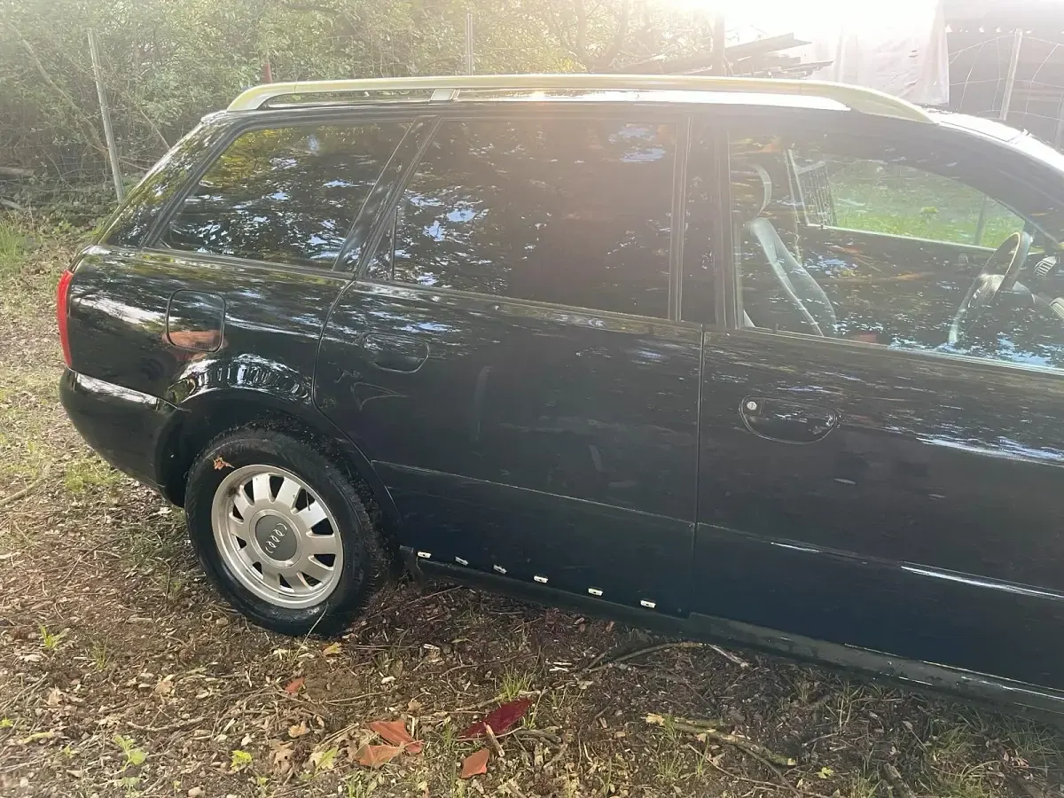Gebraucht Audi A4 2000 Blau Kombi