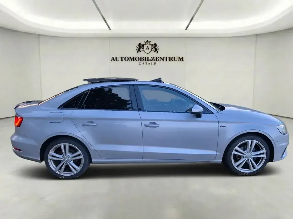 Gebraucht Audi A3 Ambiente 150 PS (110 kW) 2014 Grau Limousine