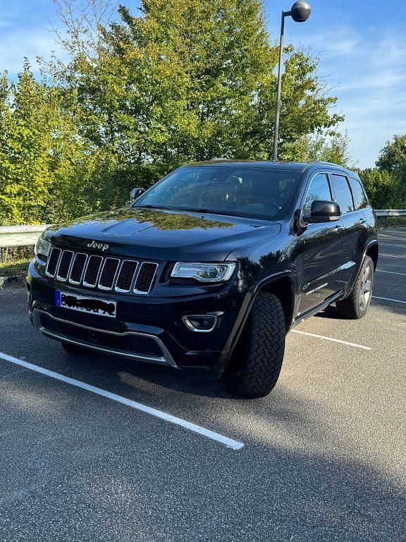 Schwarz Gebraucht 2015 Jeep Grand Cherokee Overland SUV | 17.499 € (Teuer) - Bild 1/4