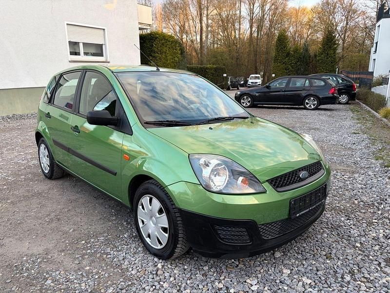 Gebraucht Ford Fiesta Ambiente 69 PS (50 kW) 2006 Grün Kleinwagen
