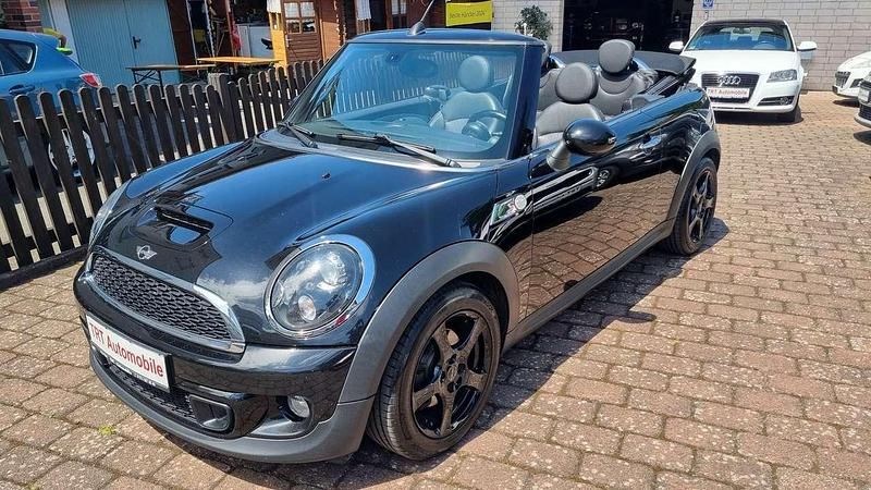 Schwarz Gebraucht 2011 Mini Cooper SD Cabriolet Cabrio | 7.500 € (Fairer Preis) - Bild 1/4