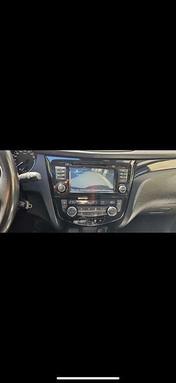 Schwarz Gebraucht 2016 Nissan Qashqai Acenta SUV | 14.200 € (Fairer Preis) - Bild 1/4