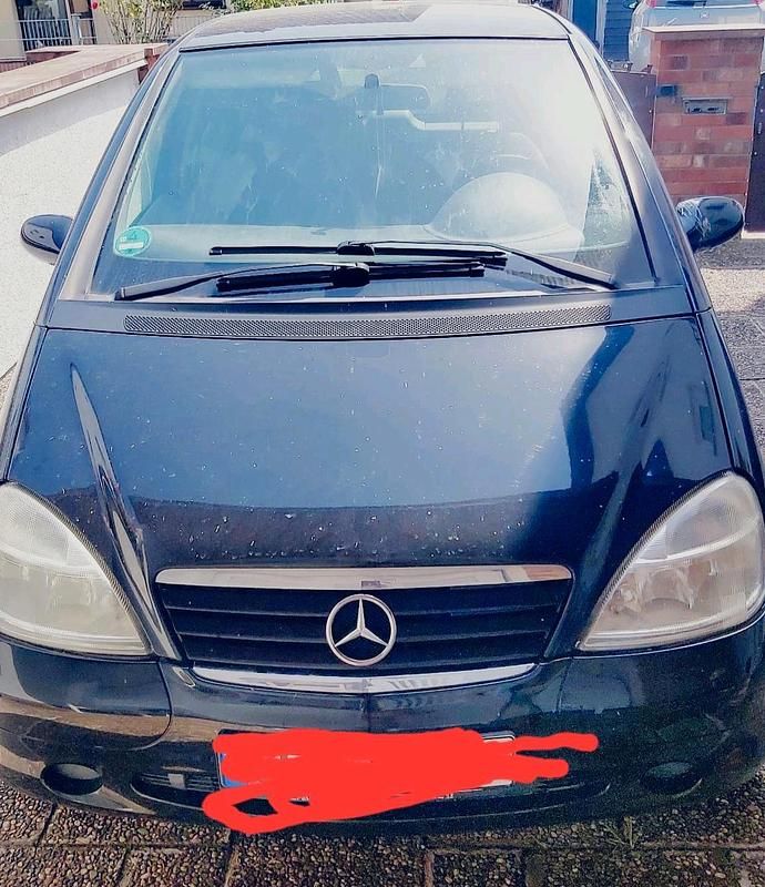 Schwarz Gebraucht 2001 Mercedes A160 Kleinwagen | 850 € (Guter Preis) - Bild 1/4