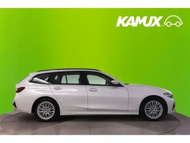 Second-hand BMW 320 Sport Line 190 CP (139 kW) 2021 Alb Break