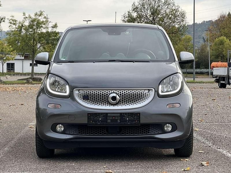 Gebraucht Smart ForFour Electric Drive Passion 60 kW (82 PS) 2019 Grau Limousine