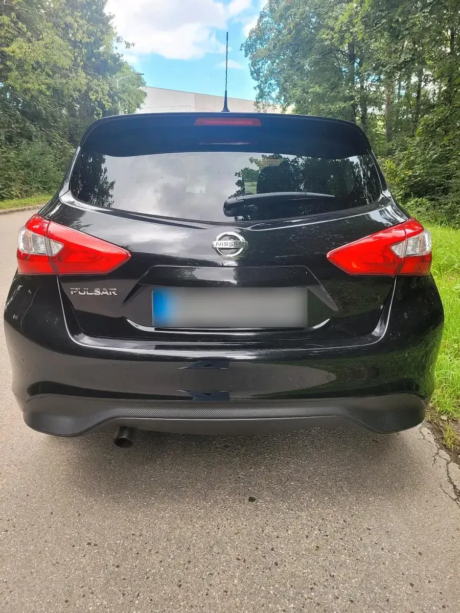 Gebraucht Nissan Pulsar Tekna 190 PS (139 kW) 2015 Schwarz Kleinwagen