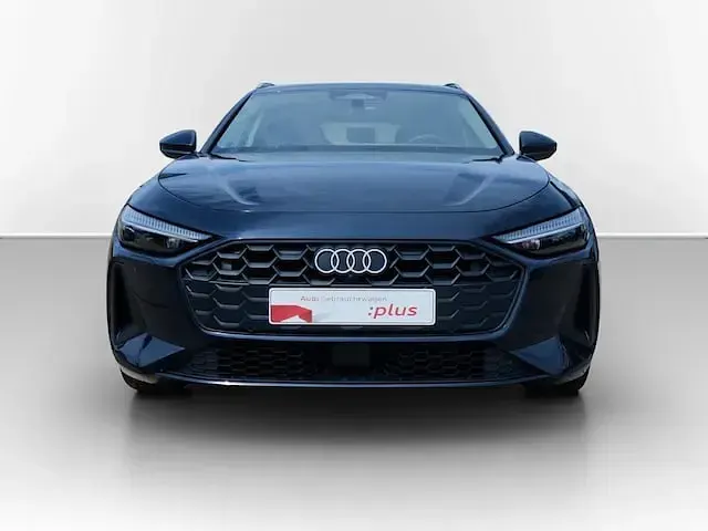 Gebraucht Audi A5 Sport 204 PS (150 kW) 2025 Firmamentblau metallic Kombi