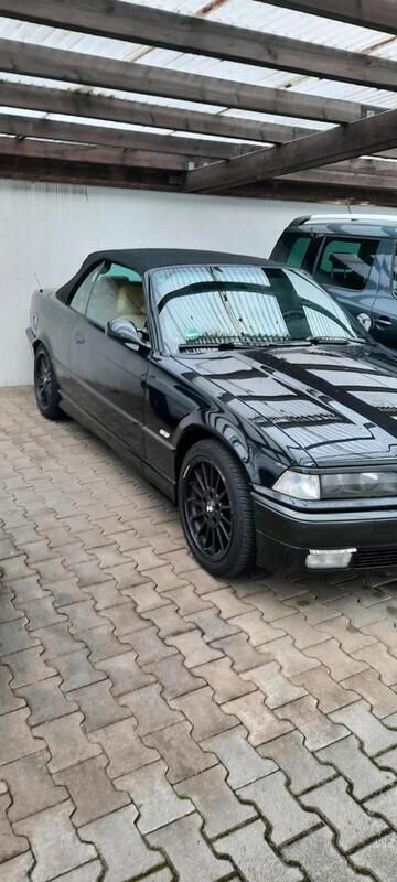 Schwarz Gebraucht 1997 BMW 318 Cabriolet Cabrio | 4.500 € (Fairer Preis) - Bild 1/4