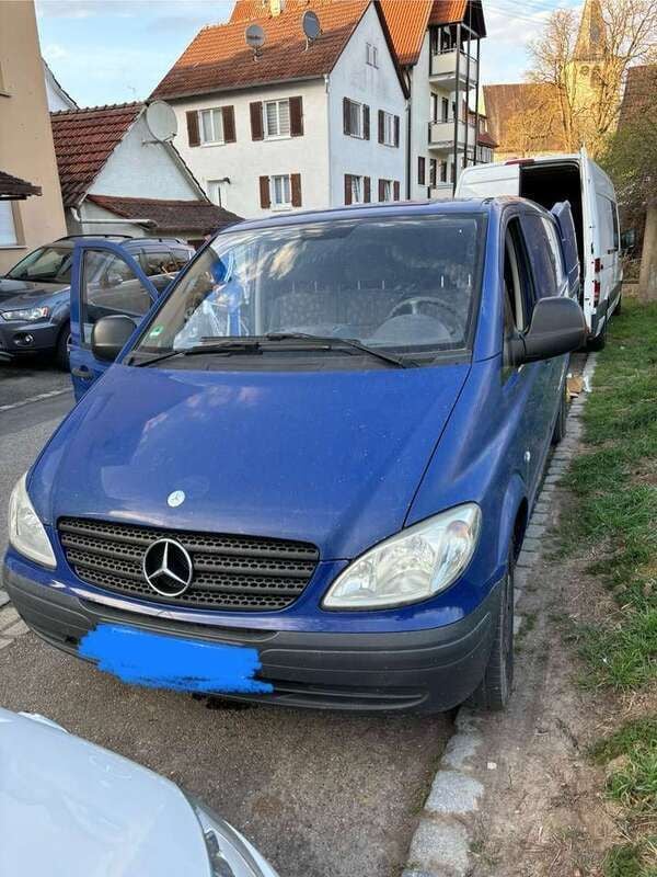 Blau Gebraucht 2007 Mercedes Vito Van / Kleinbus | 3.600 € (Superpreis) - Bild 1/4