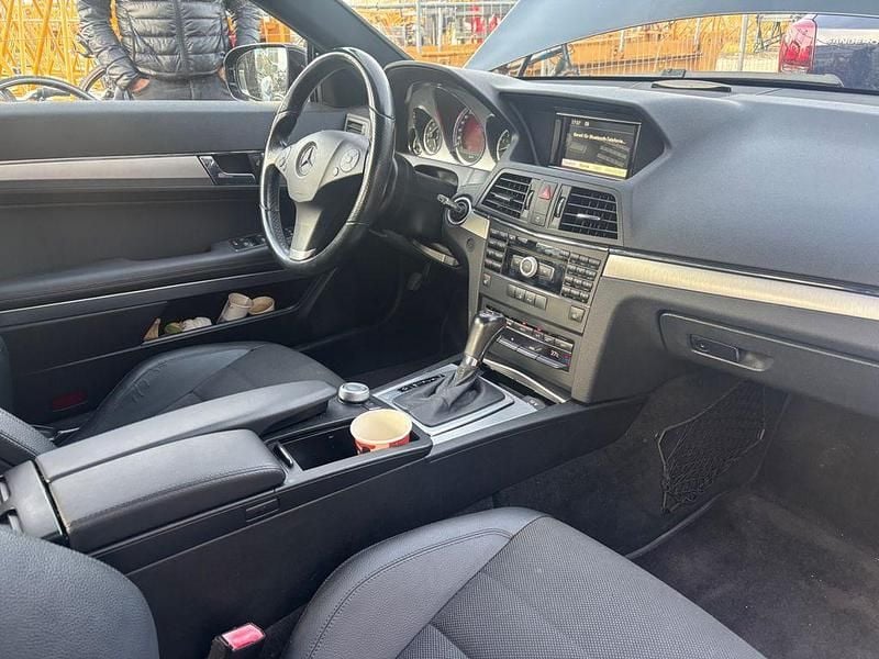 Gebraucht Mercedes E250 204 PS (150 kW) 2009 Schwarz Coupé