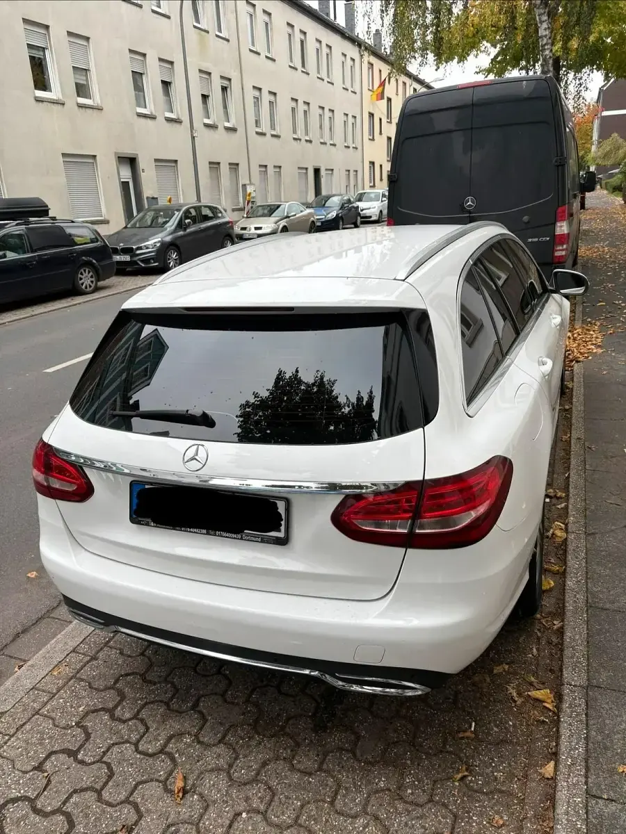Gebraucht Mercedes C180 117 PS (86 kW) 2017 Weiß Kombi