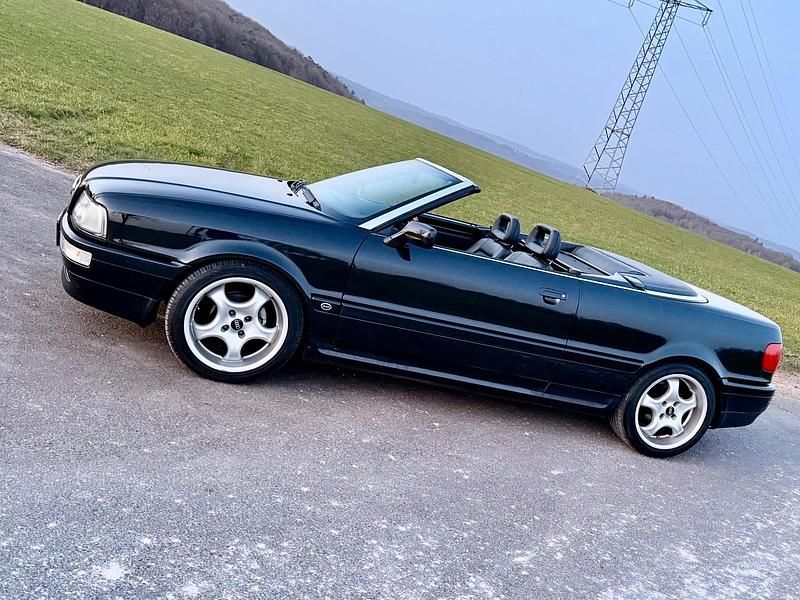 Gebraucht Audi 80 133 PS (97 kW) 1992 Schwarz Cabrio