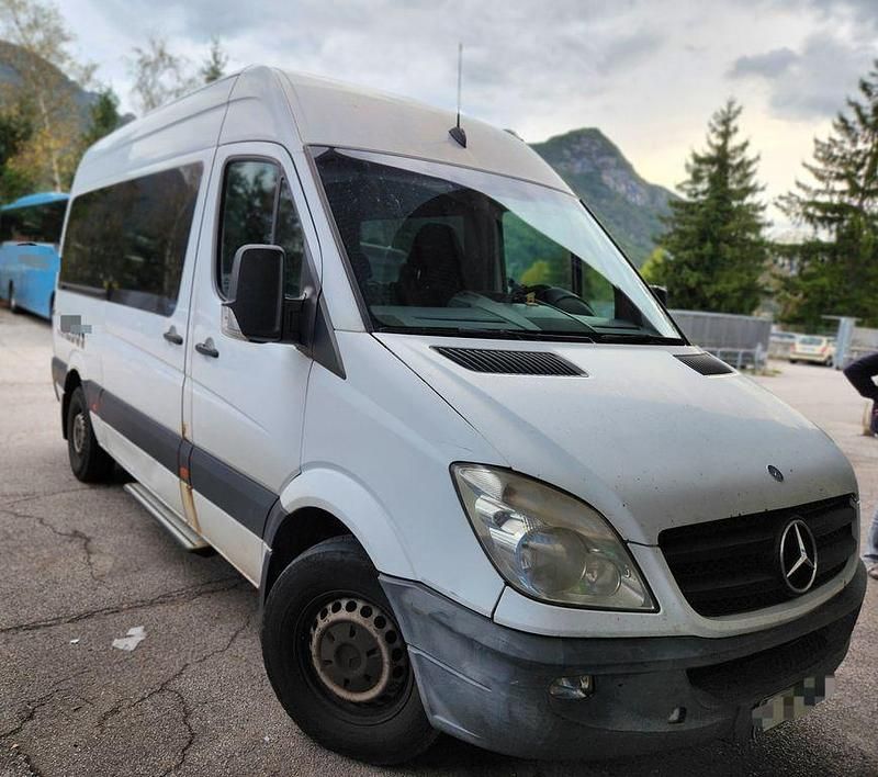 Weiß Gebraucht 2011 Mercedes Sprinter Van | 8.925 € - Bild 1/4