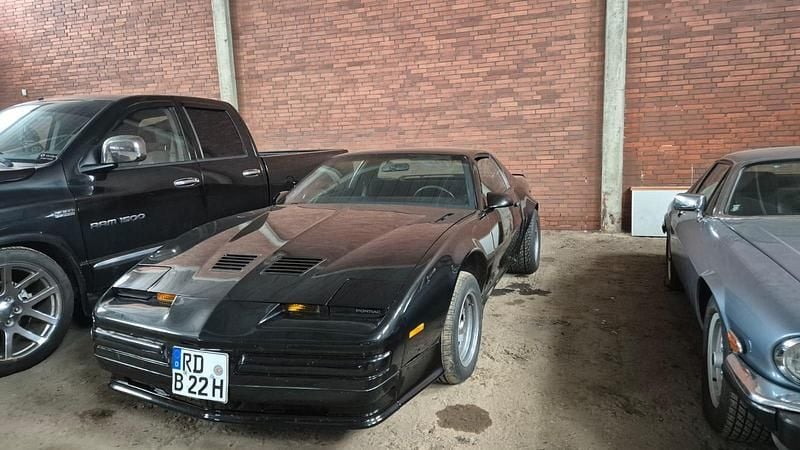 Gebraucht Pontiac Firebird 170 PS (125 kW) 1988 Schwarz Coupé