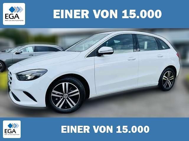 Gebraucht Mercedes B250e Progressive 160 PS (117 kW) 2022 Weiß metallic Van / Kleinbus