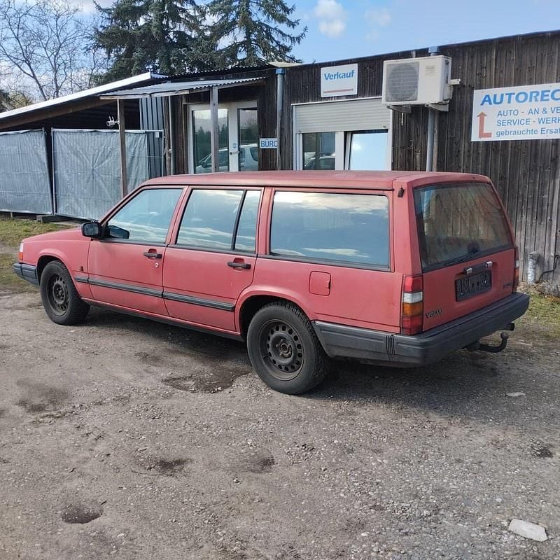 Gebraucht Volvo 940 112 PS (82 kW) 1992 Rot Kombi