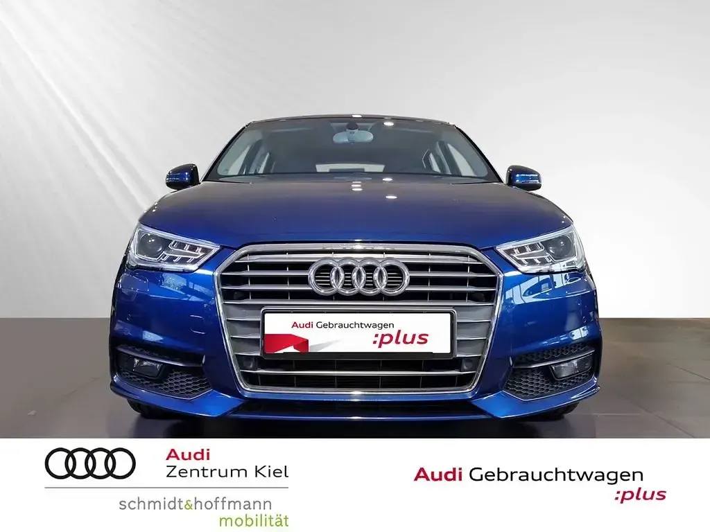 Gebraucht Audi A1 Sportback Basis 150 PS (110 kW) 2016 Scubablau metallic Kleinwagen