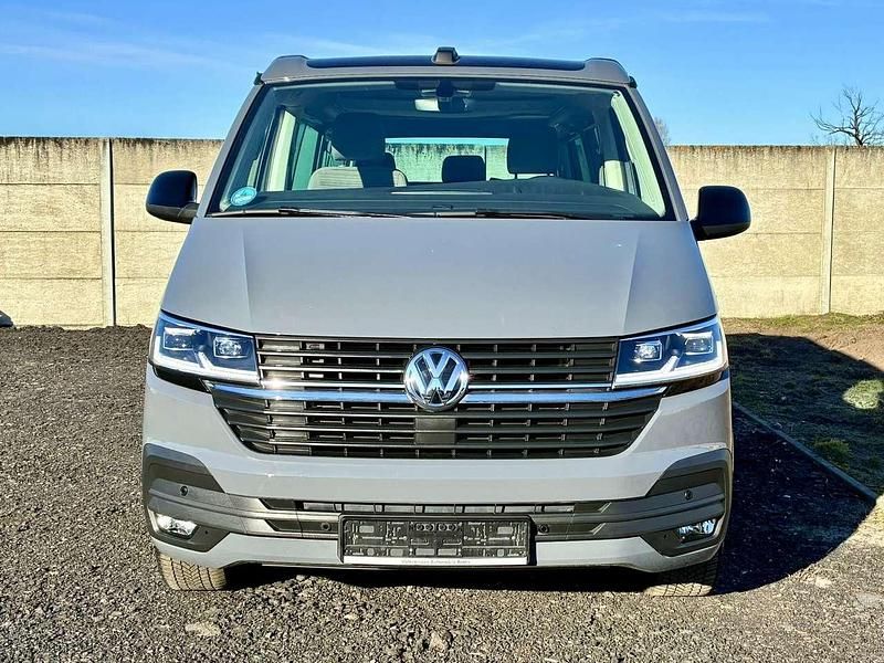 Gebraucht VW California Edition 150 PS (110 kW) 2024 Pure grey Van