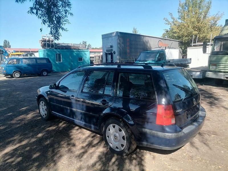 Gebraucht VW Golf IV Basis 105 PS (77 kW) 2000 Blau Kombi