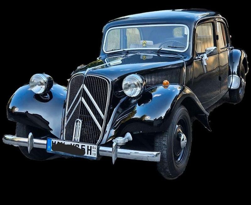 Schwarz Gebraucht 1952 Citroën Traction Avant Kombi | 16.700 € - Bild 1/4