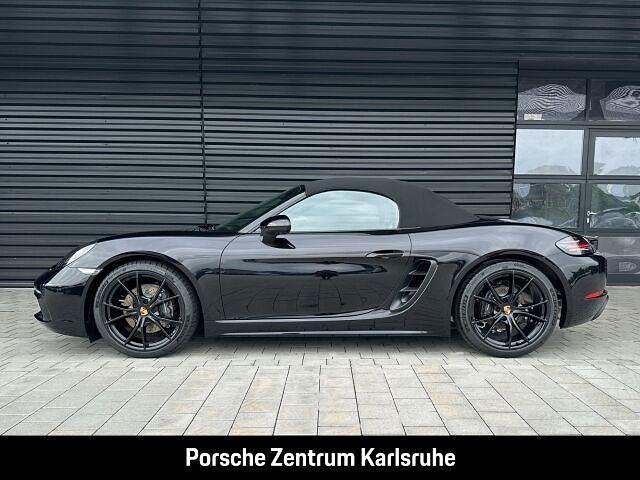 Gebraucht Porsche 718 Boxster 300 PS (220 kW) 2024 Tiefschwarzmetallic Cabrio