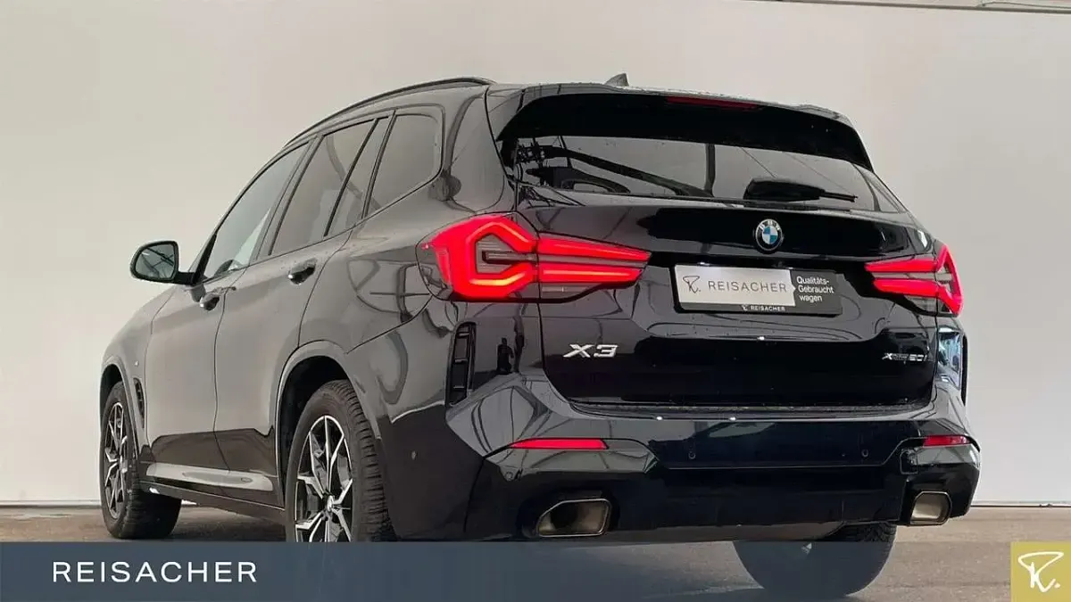 Gebraucht BMW X3 M Sport 184 PS (135 kW) 2023 Carbonschwarz metallic SUV